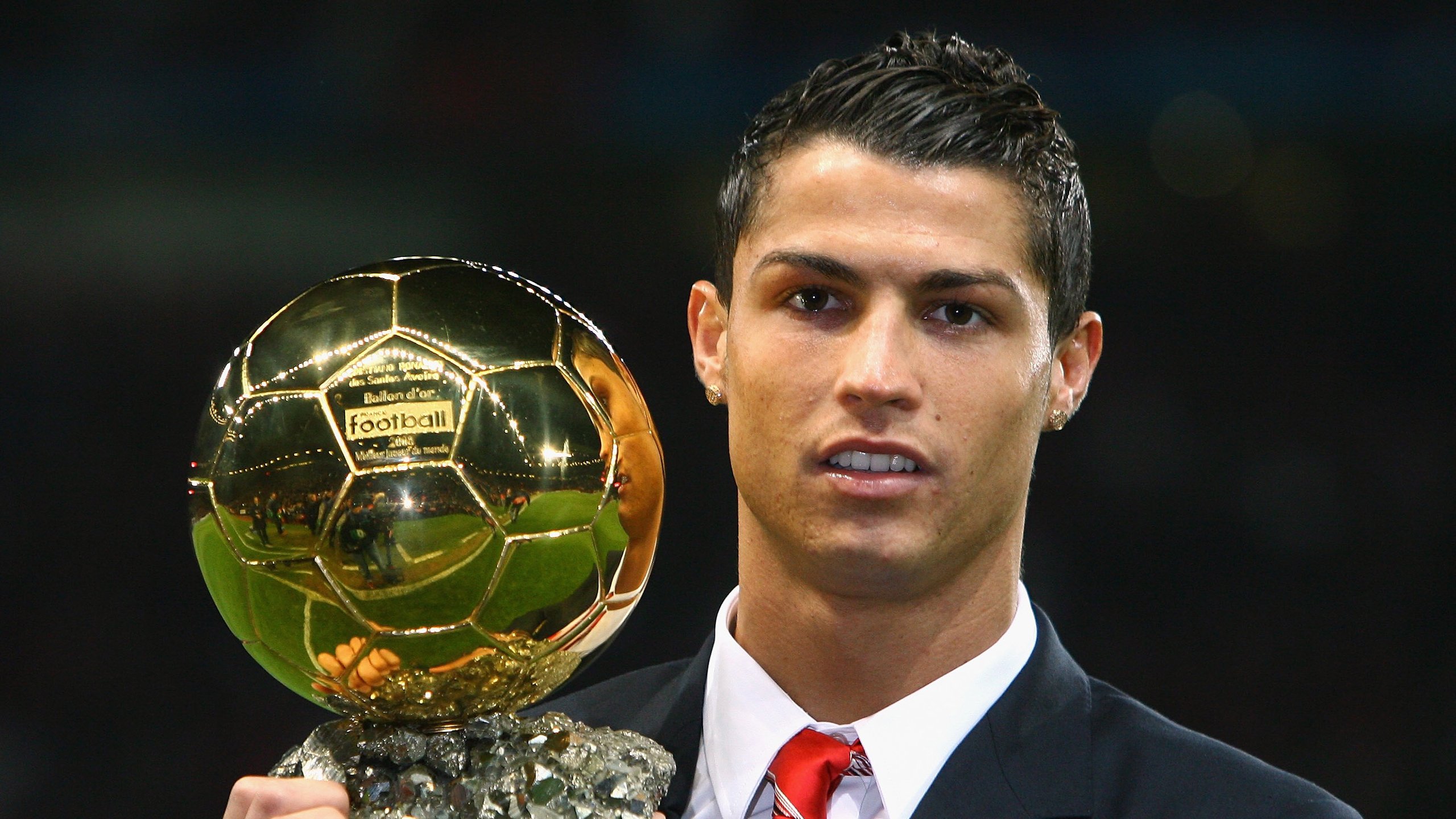 “彭尤蝶泳自由泳有望登顶,挑战世界级选手”