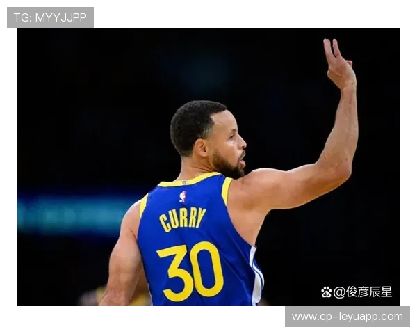 2021年赛季：库里在对阵湖人比赛中砍下半场38分，展现绝佳状态！，库里vs湖人集锦